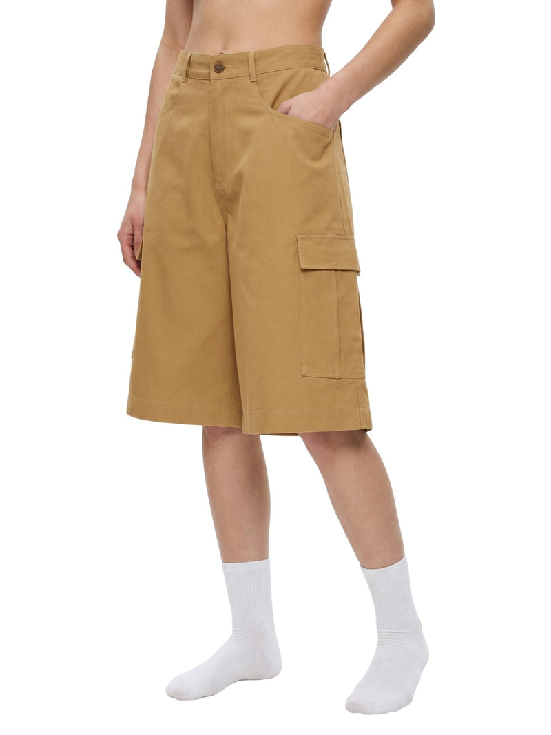 Colección de pantalones y shorts de DAWS Wear para hombre, mujer y niños con estética geométrica y casual