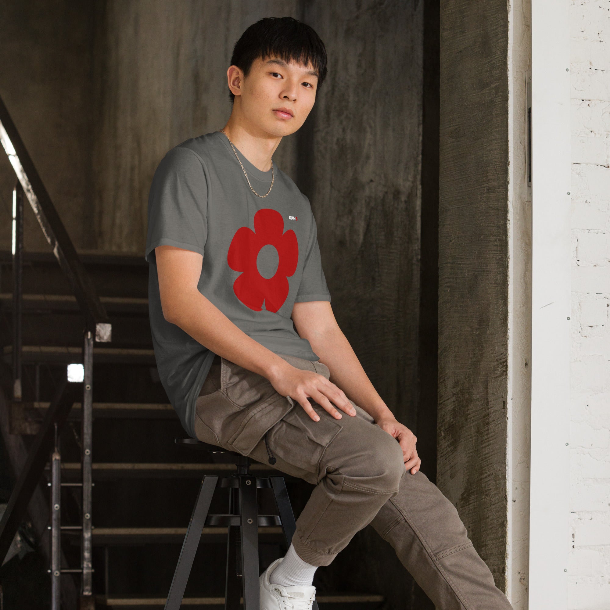 Camiseta Vera Redflower Softstyle unisex color - Streetwear DAWS