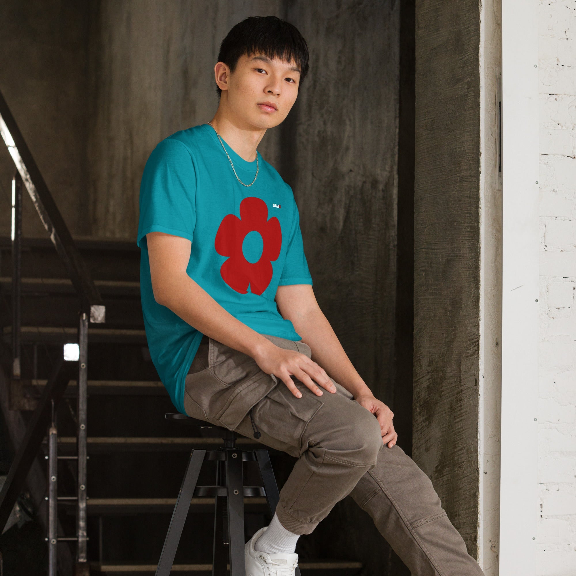 Camiseta Vera Redflower Softstyle unisex color - Streetwear DAWS