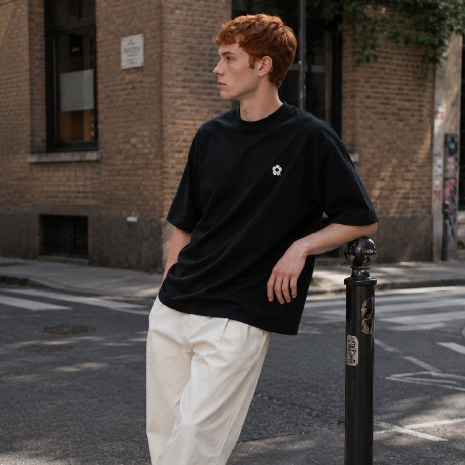 DAWS Vera Oversized T-Shirt – Black Negro - Camisetas DAWS