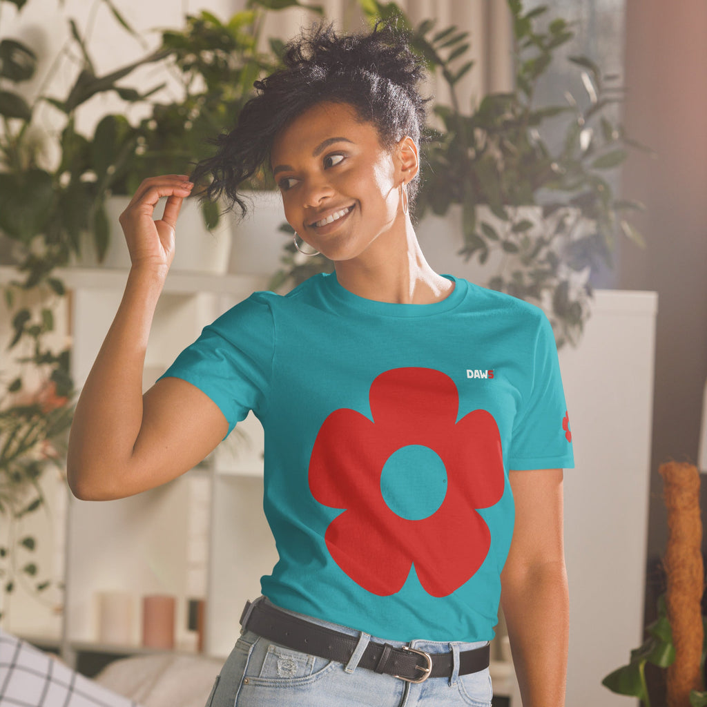 Camiseta Vera Redflower Esencial unisex color - Streetwear DAWS