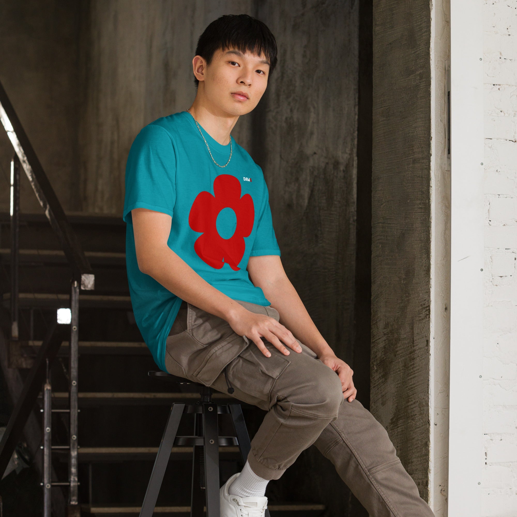 Camiseta Vera Redflower Esencial unisex color - Streetwear DAWS