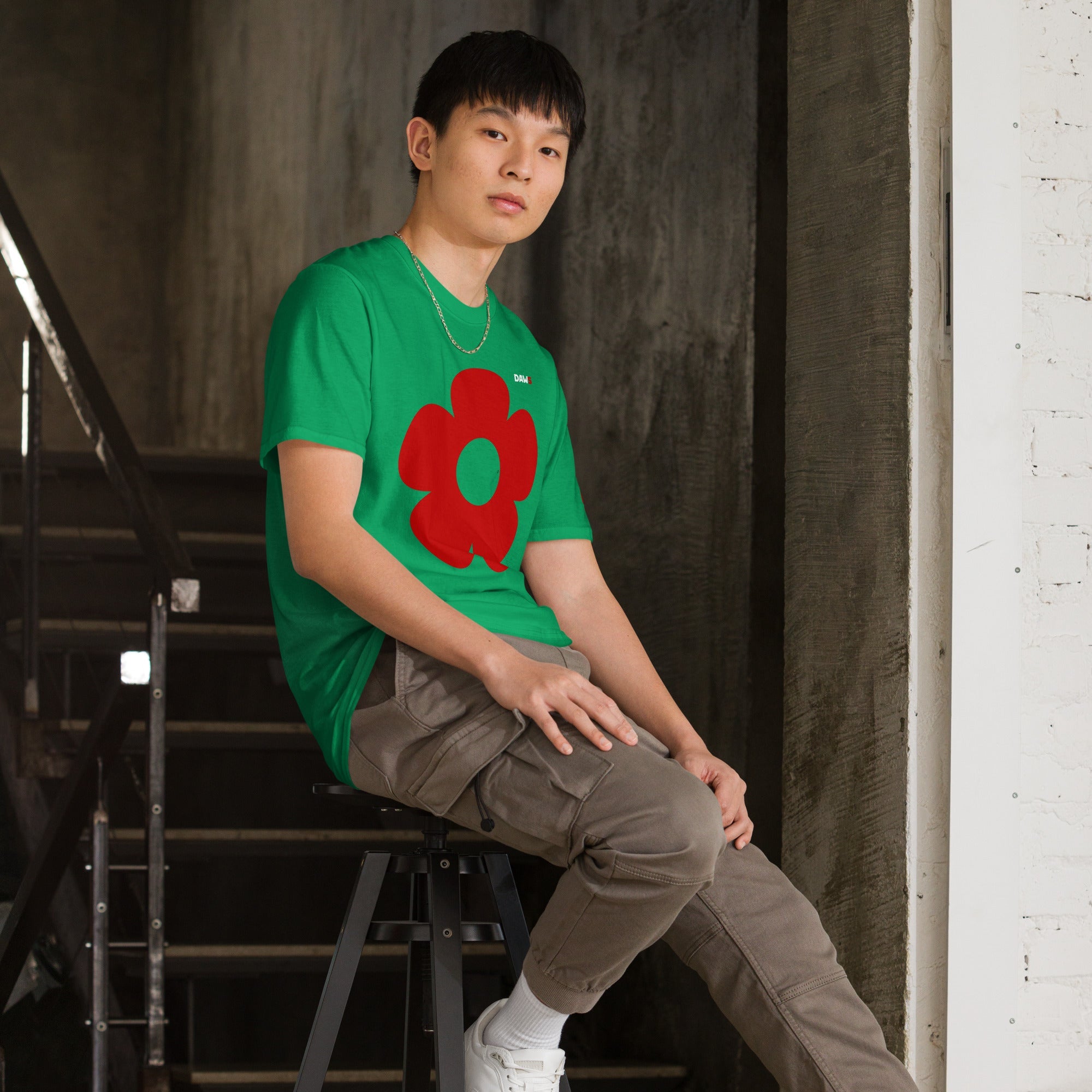 Camiseta Vera Redflower Esencial unisex color - Streetwear DAWS