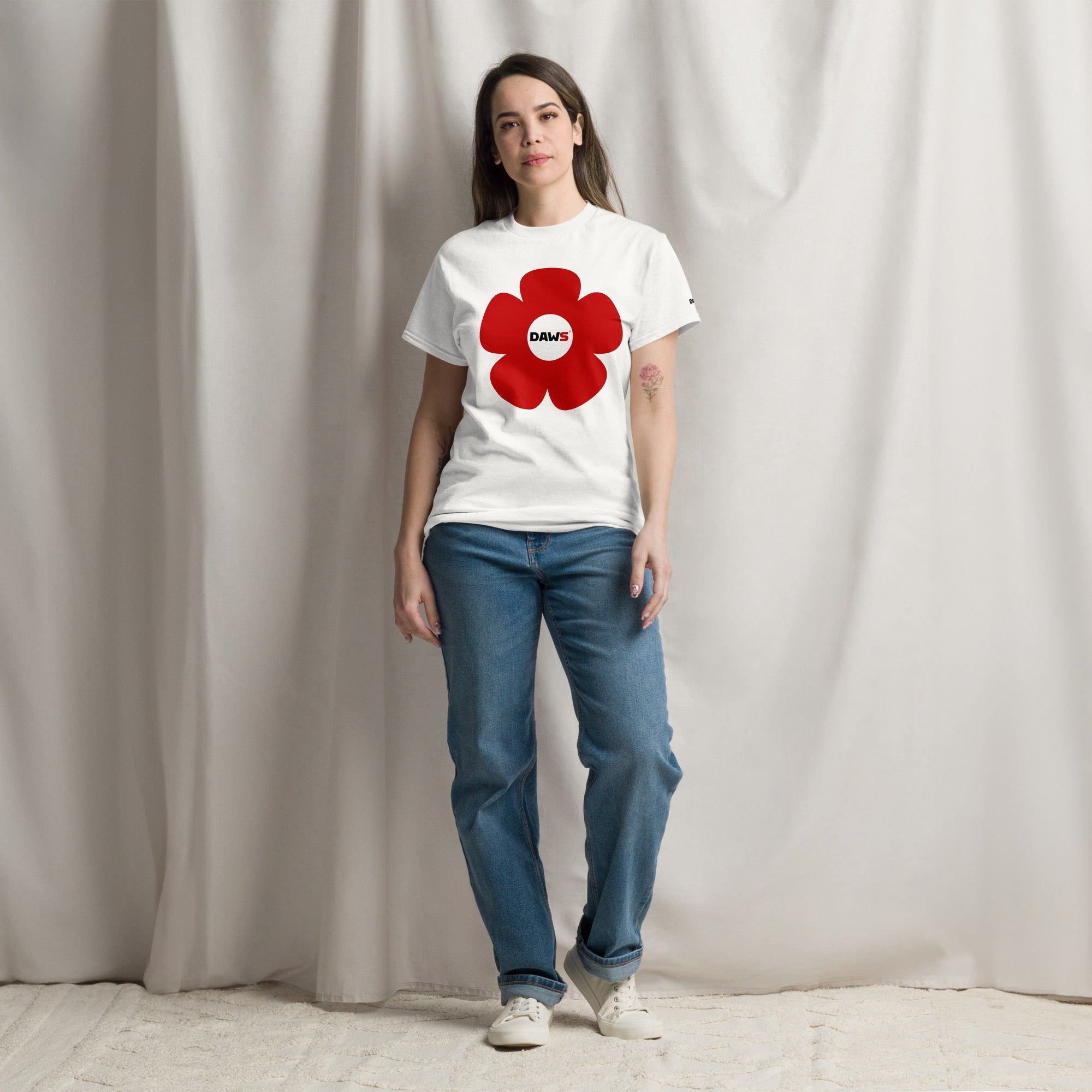 Camiseta Vera Redflower Classic unisex color - Streetwear DAWS
